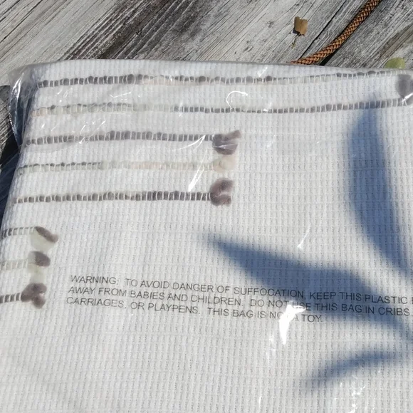 Knit Throw 50" x 60" with brown stripes by Lauren McBride - new in package - Picture 3 of 4